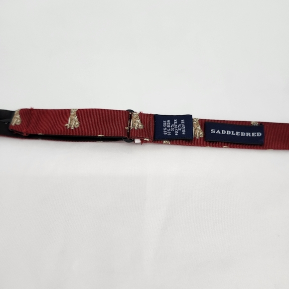 Saddlebred Mens Adjustable Bowtie Silk Blend Maroon‎ Golden Retriever AOP - Picture 2 of 6